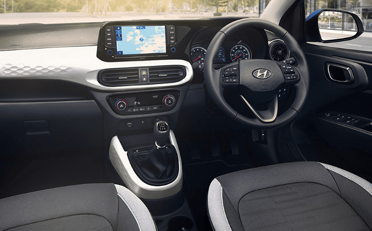 Hyundai i10 2022 Interior