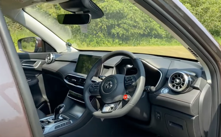 MG HS Interior 2023