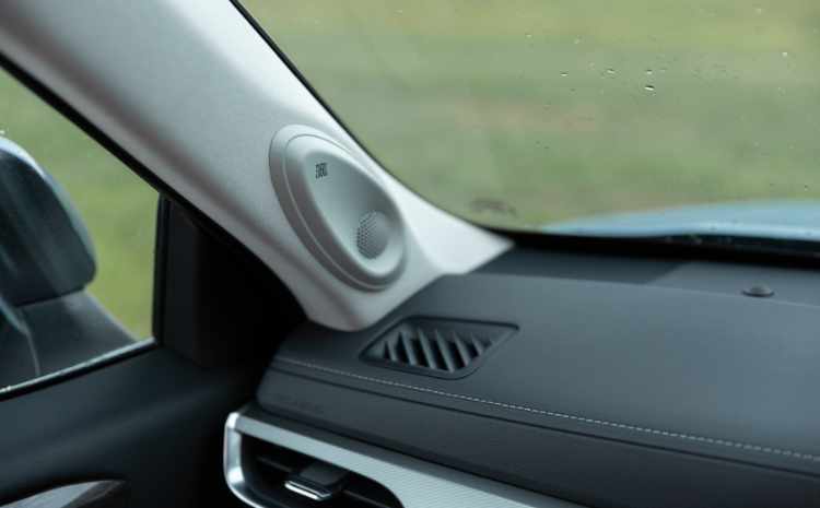 Toyota Highlander JBL Sound 2023