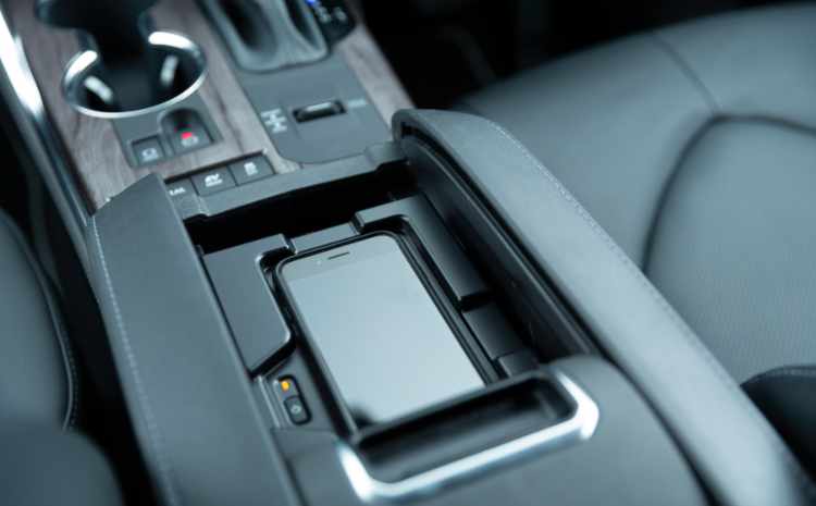 Toyota Highlander Wireless Charger 2023