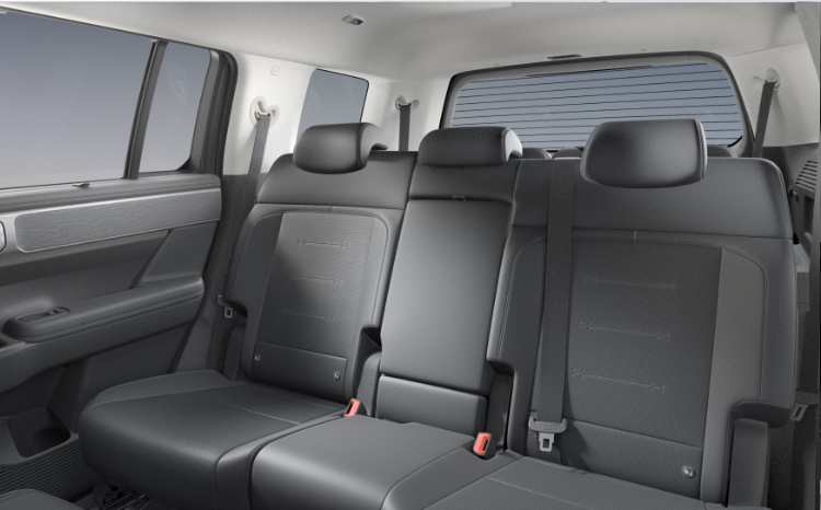 Hyundai Santa Fe 2026 Interior 2